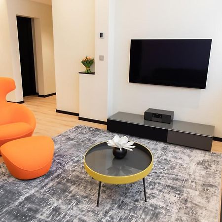 Suite Montrachet 4 Personnes Vue Cathedrale 1 Place De Parking ディジョン エクステリア 写真